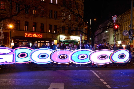 Night Ride Trafo Stick Pixel Painting Goooooo!