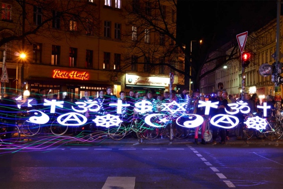 Night Ride Trafo Stick Pixel Painting Religions
