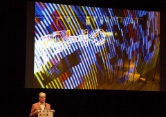 trafo-pop_trafo-LED-light-painting-stick_typo-conference-berlin-2014-02